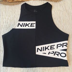 Nike pro dri-fit crop top